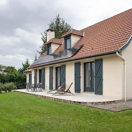 Trois-Pieces Moderne Avec Terrasse Et Parking *