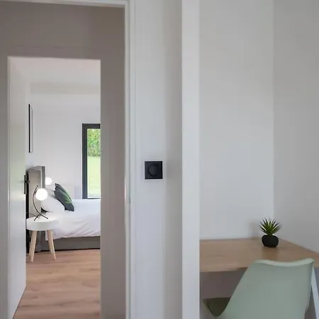 Trois-Pieces Moderne Avec Terrasse Et Parking Salies-de-Béarn